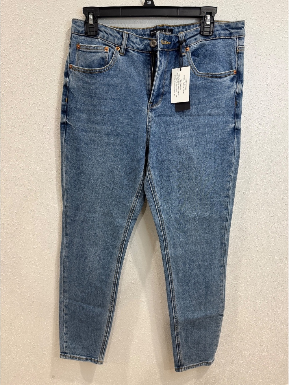 Black Tape Women’s Jeans Size 31 Medium Wash Stretch Skinny Straight